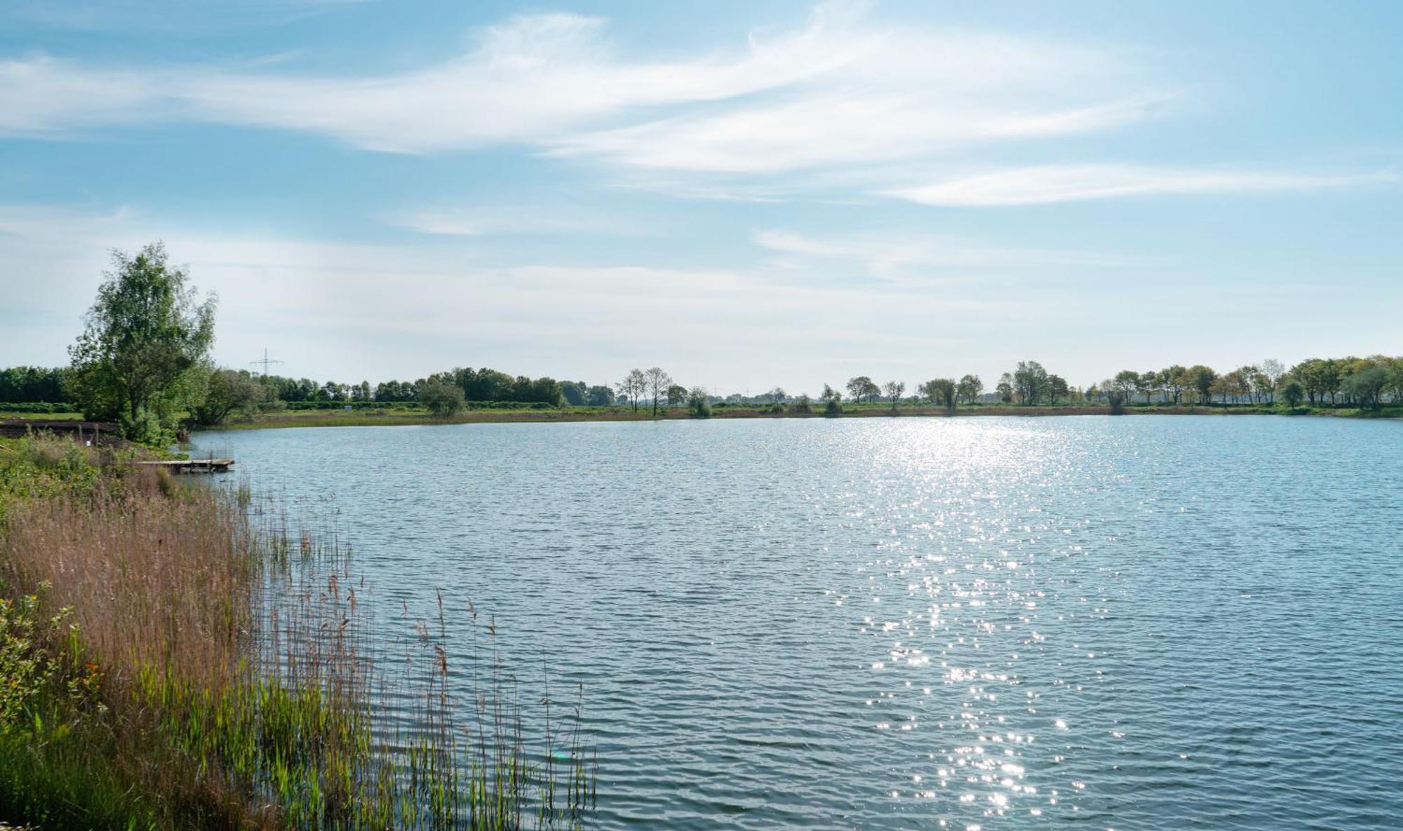 Friesensee Camping Und Ferienpark Wittmund Exterior foto